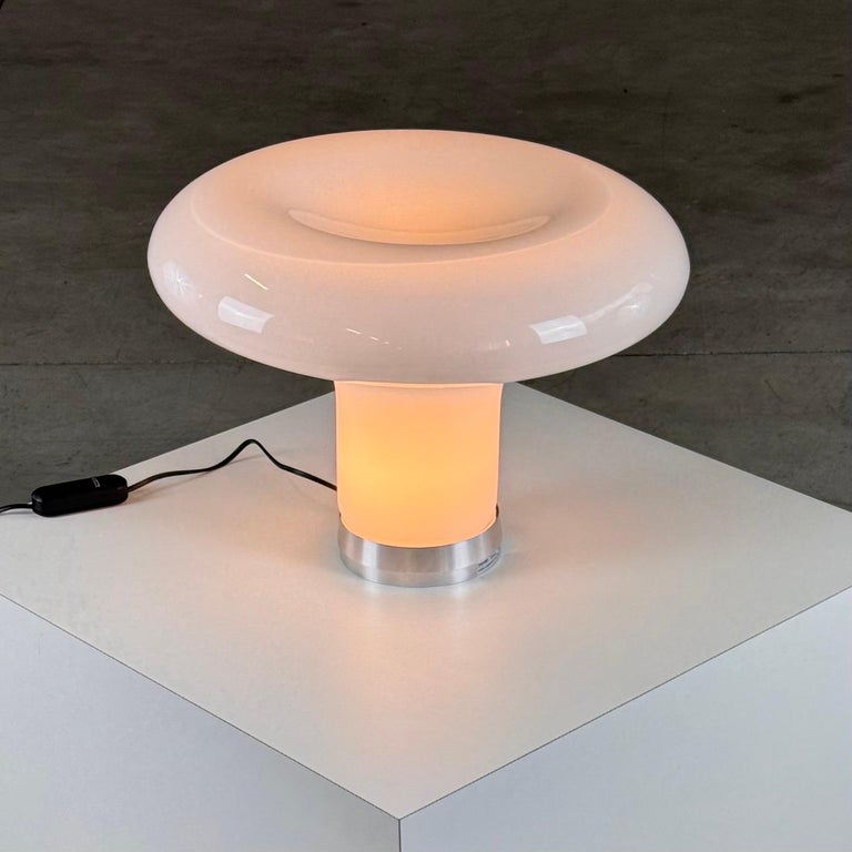 "Lesbo" Table Lamp by Angelo Mangiarotti for Artemide, 1967 Design