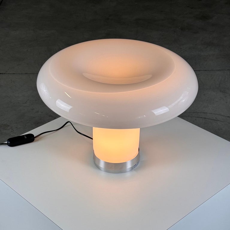 "Lesbo" Table Lamp by Angelo Mangiarotti for Artemide, 1967 Design