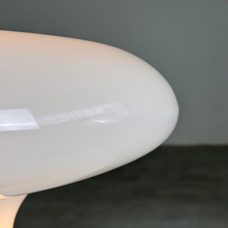 "Lesbo" Table Lamp by Angelo Mangiarotti for Artemide, 1967 Design
