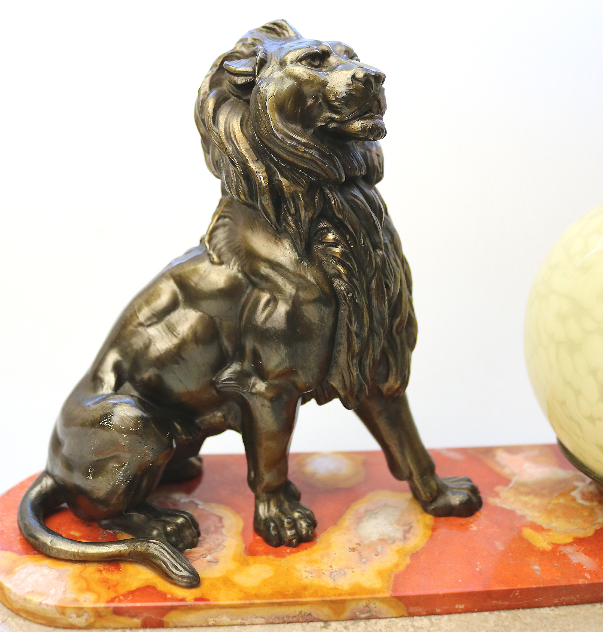 Art Deco bronzed spelter & marble novelty British Empire Lion Table Lamp C.1930s