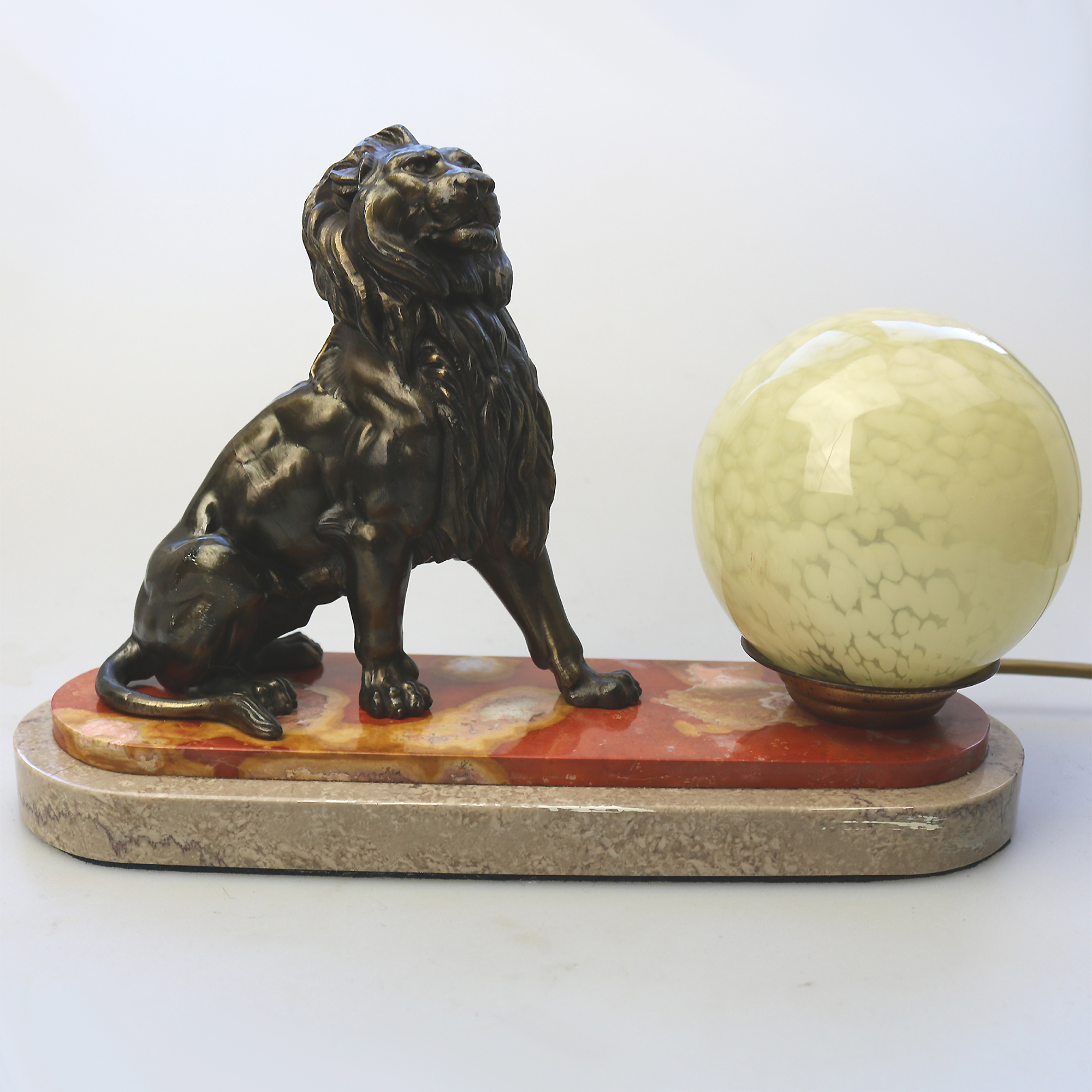 Art Deco bronzed spelter & marble novelty British Empire Lion Table Lamp C.1930s