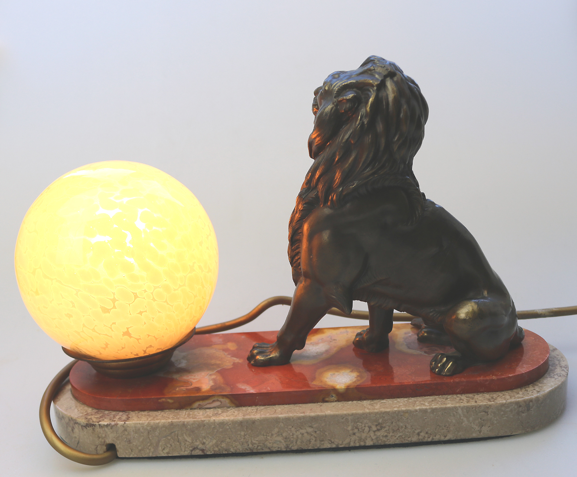 Art Deco bronzed spelter & marble novelty British Empire Lion Table Lamp C.1930s