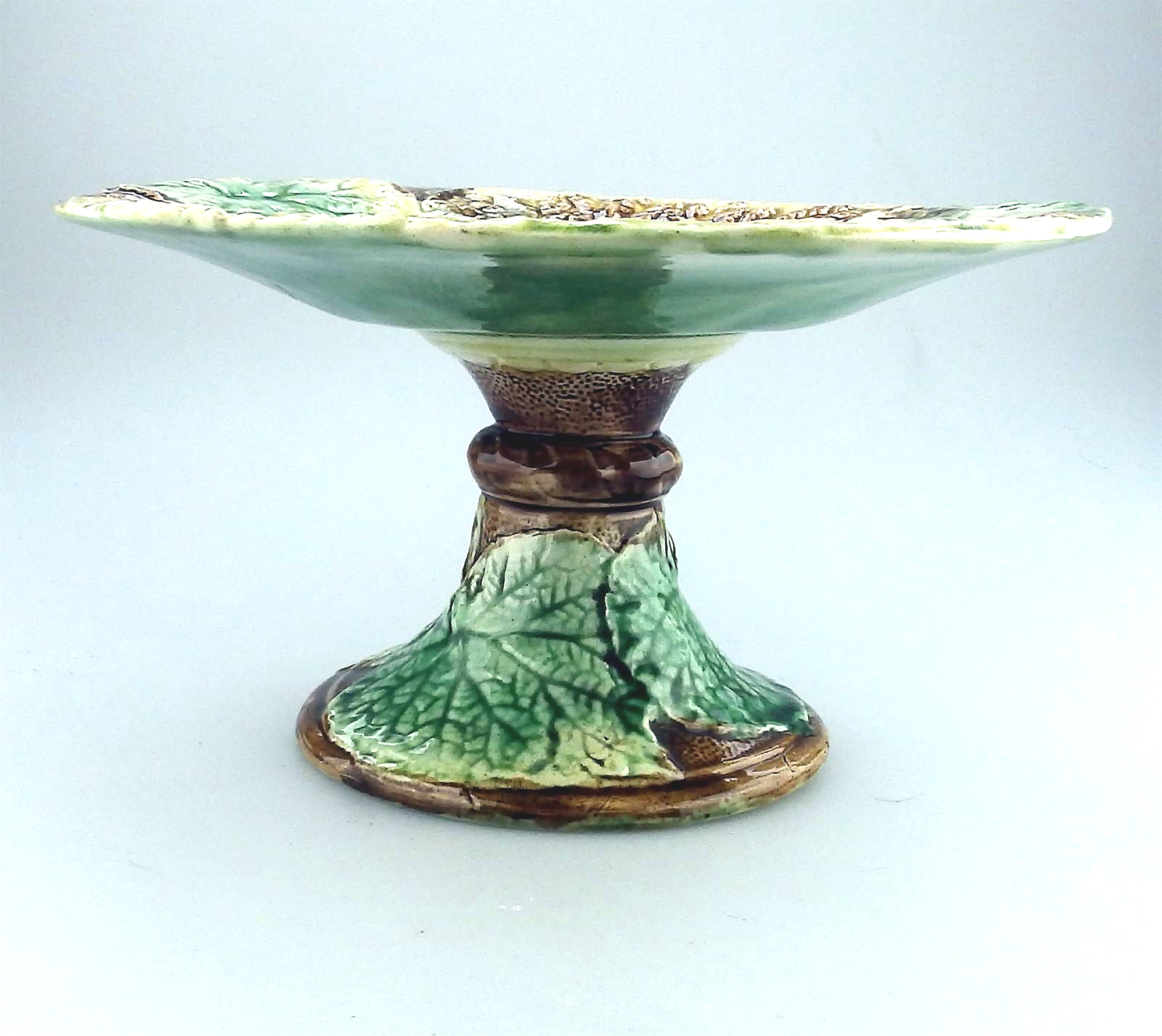 A lovely antique Victorian majolica pottery Cabbage Ware Comport / Tazza C.19thC