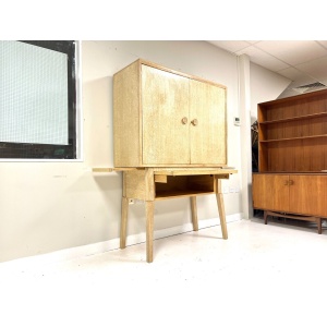 Mid Century, Limed Oak Drinks / Cocktail Cabinet