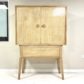 Mid Century, Limed Oak Drinks / Cocktail Cabinet