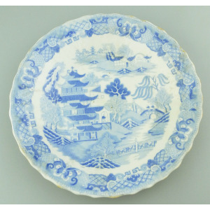 An antique Georgian Miles Mason pottery B&W Broseley Willow Pagoda Plate C.1800+