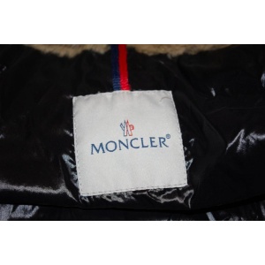 Moncler White Hooded Jacket with Fur trim