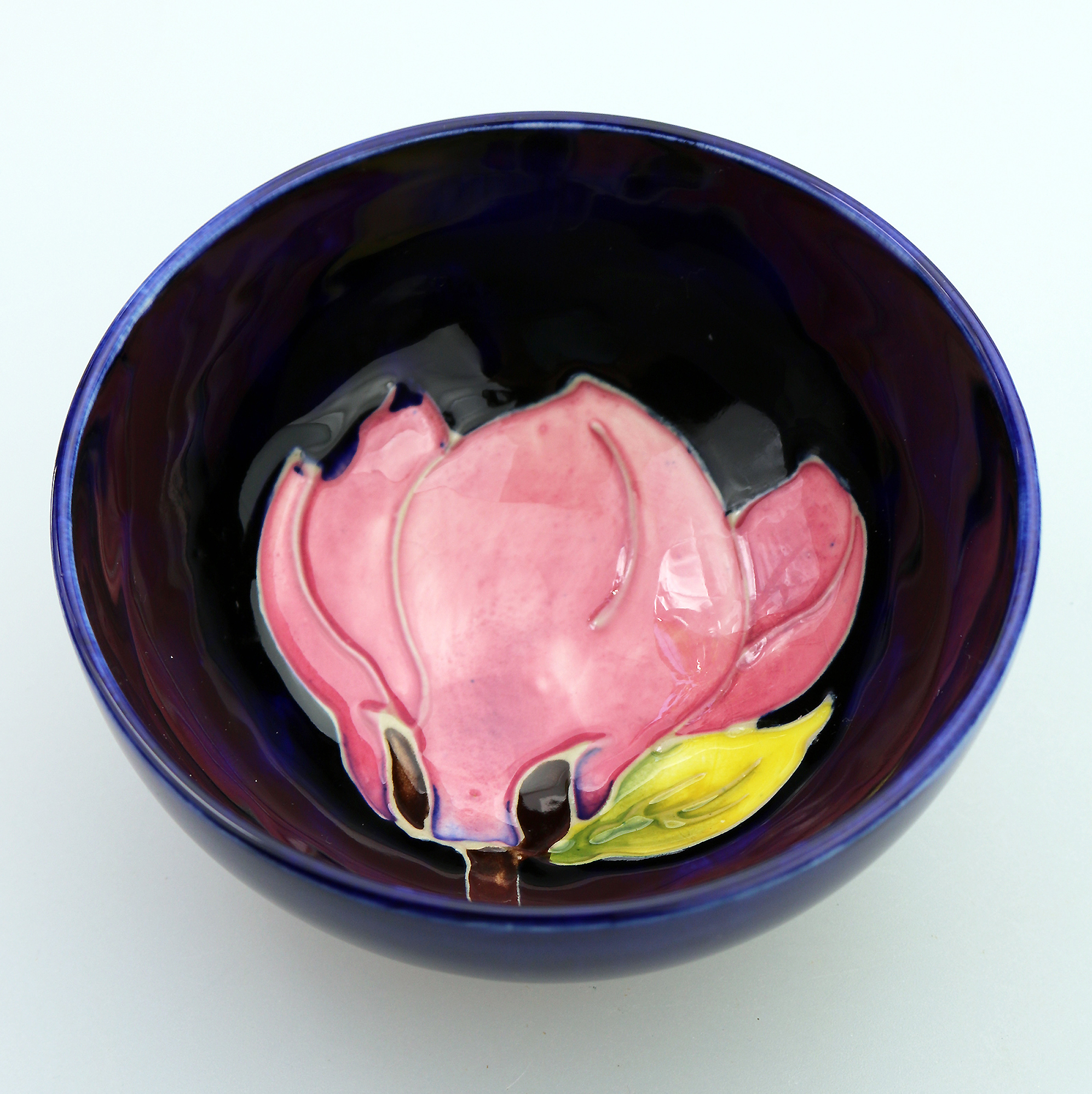 A Decorative Arts Walter Moorcroft pottery Hibiscus Magnolia Bowl C.Mid 20thC
