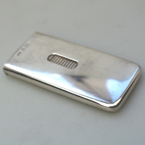 A very rare solid silver patent novelty Card Case with tambour mechanism 44g 1927