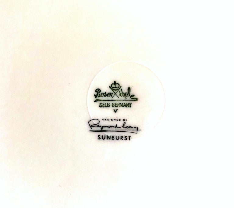 Raymond Loewy for Rosenthal Form 2000 MCM Chop Plate in Sunburst Pattern