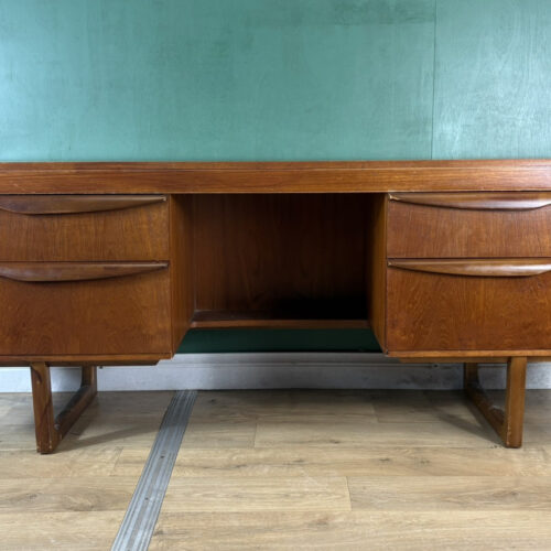 Retro Vintage Mid Century Teak Desk By Stonehill Furniture-Courier