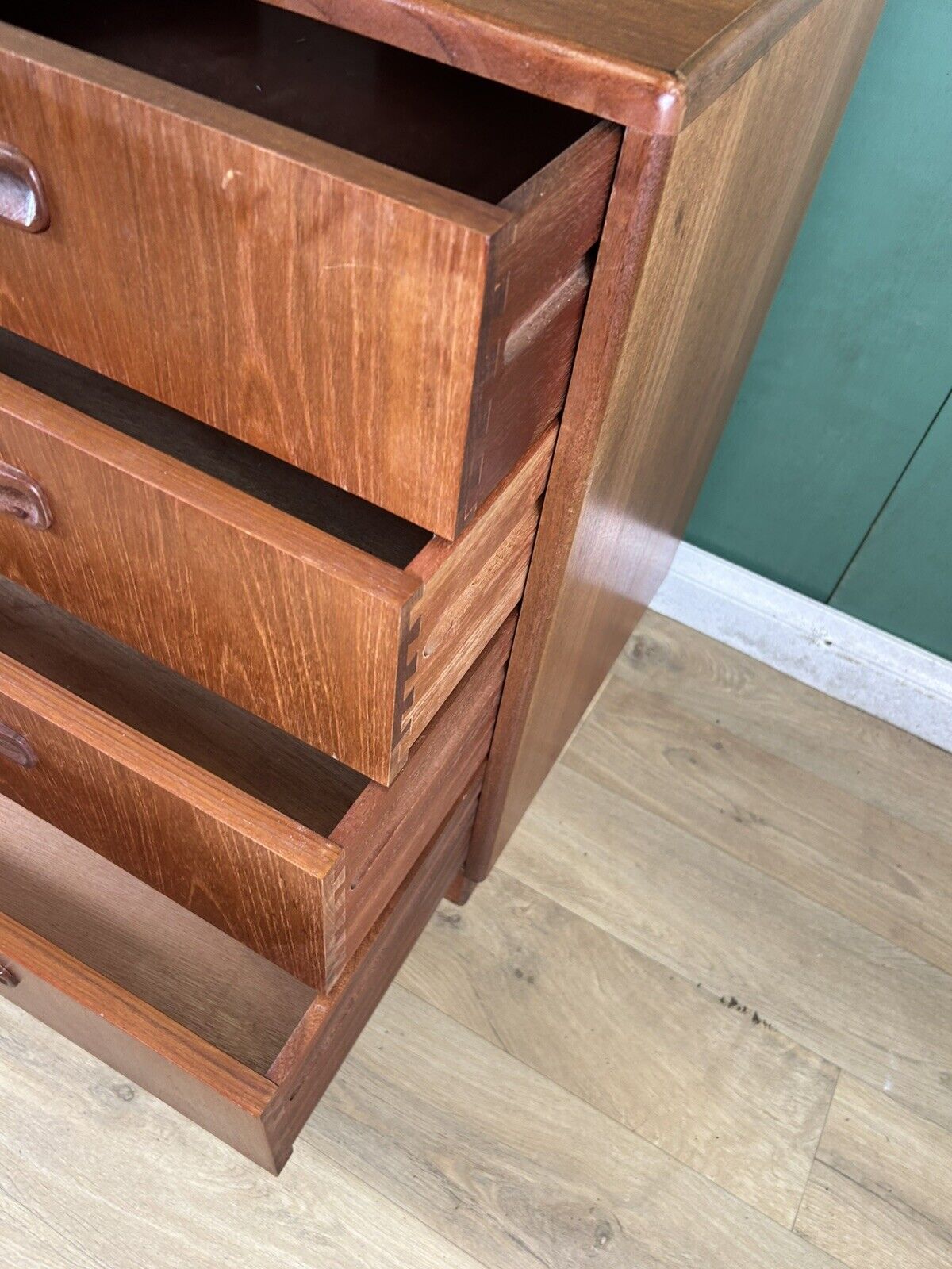 Retro Vintage Mid Century Teak G Plan Fresco Chest Of Drawers-Courier