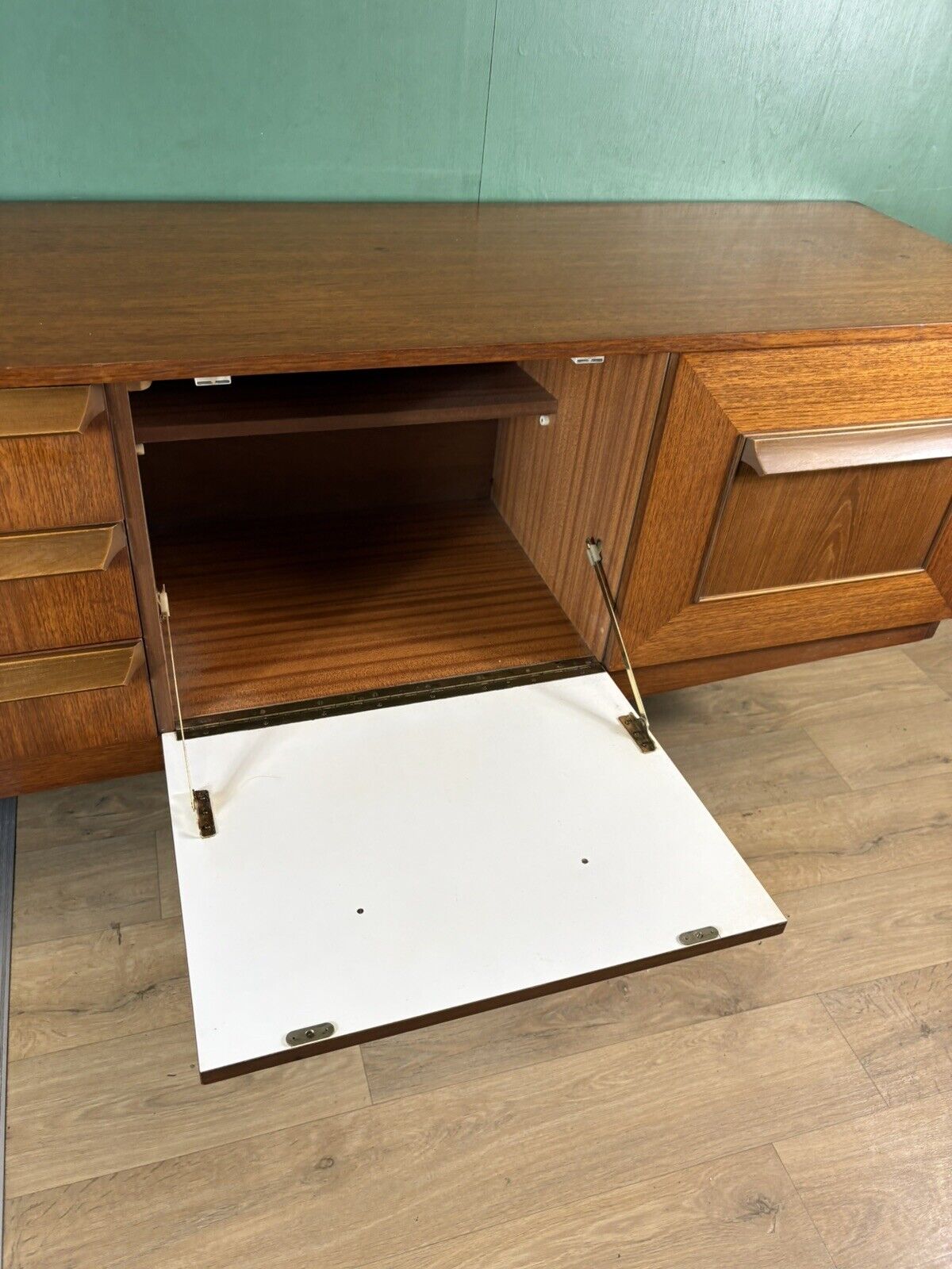 Retro Vintage Mid Century Teak Sideboard By Stonehill Furniture-Courier