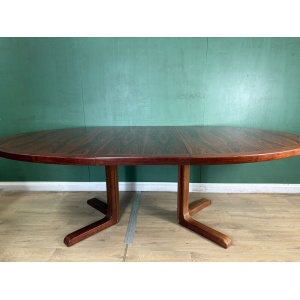 Retro Vintage Rosewood Danish 🇩🇰 Extending Dining Table-Courier