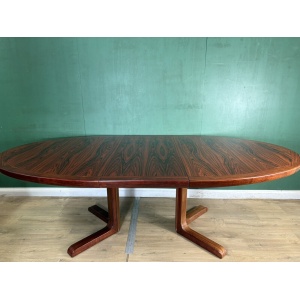 Retro Vintage Rosewood Danish 🇩🇰 Extending Dining Table-Courier