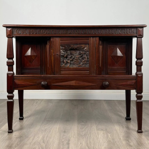 Antique 18th Century Carved Sideboard In Walnut