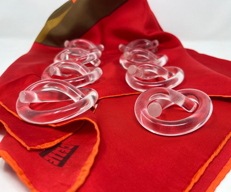 Set of 8 MCM Pretzel Clear Lucite Napkin Rings by Dorothy Thorpe