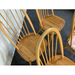 Set Of Four Ercol Windsor 875 Quaker Back Dining Chairs In Light Finish.