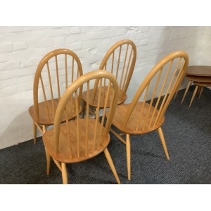 Set Of Four Ercol Windsor 875 Quaker Back Dining Chairs In Light Finish.