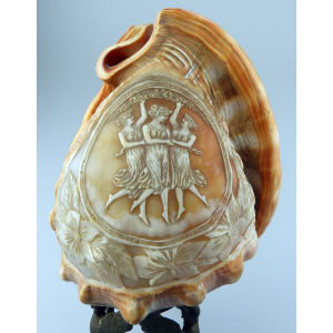 Antique Art Deco Lighting : A fine carved Cameo Conch Shell Table Lamp C.1920's