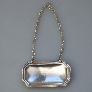 English solid silver Sherry Decanter Label Ticket by Richards & Knight C.1974