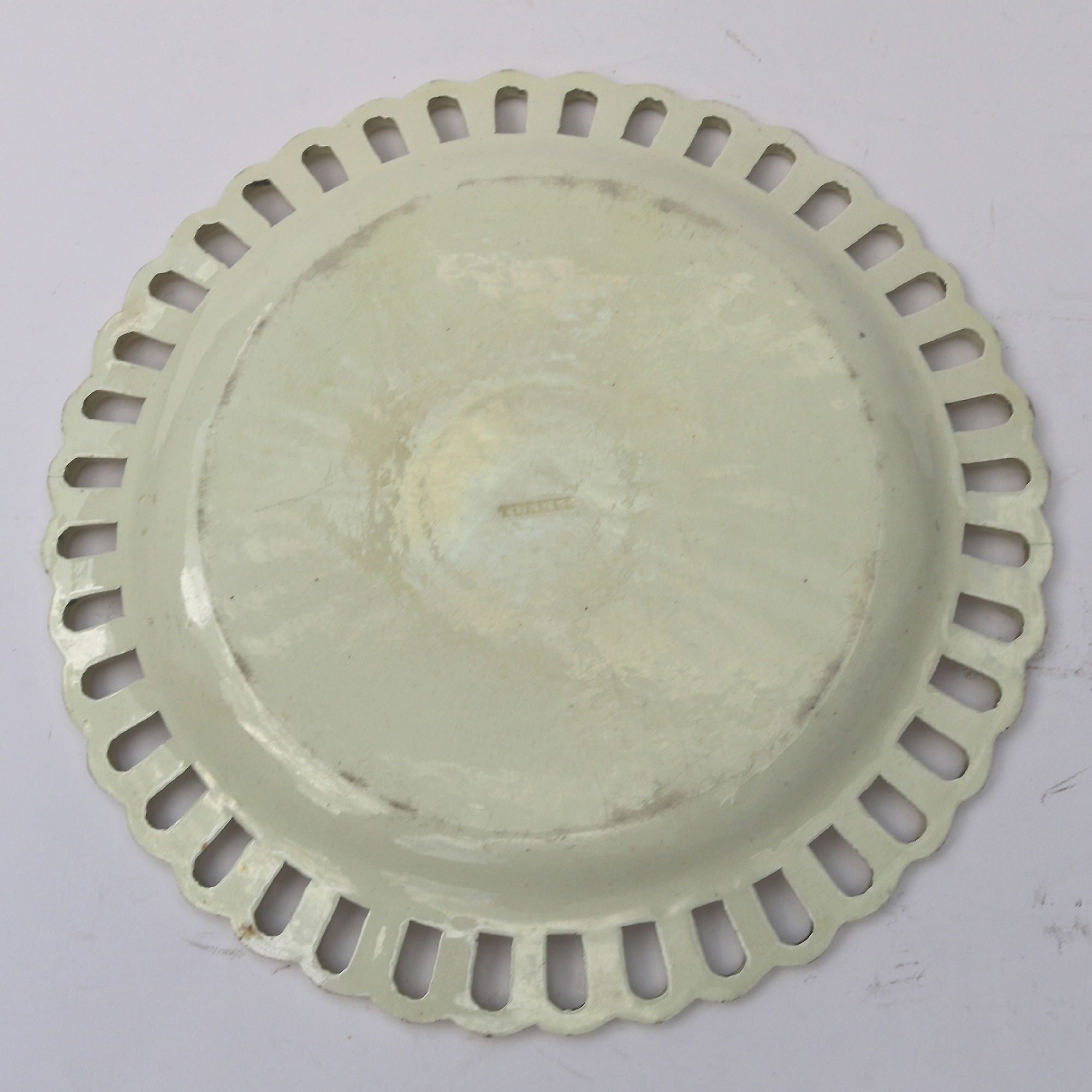 A fine antique Georgian Turner Creamware pottery pierced & moulded Plate C.1785
