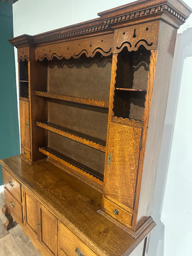 Vintage Oak Dresser With Rack