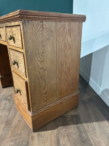 Vintage Pitch Pine Knee Hole Desk