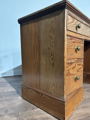Vintage Pitch Pine Knee Hole Desk