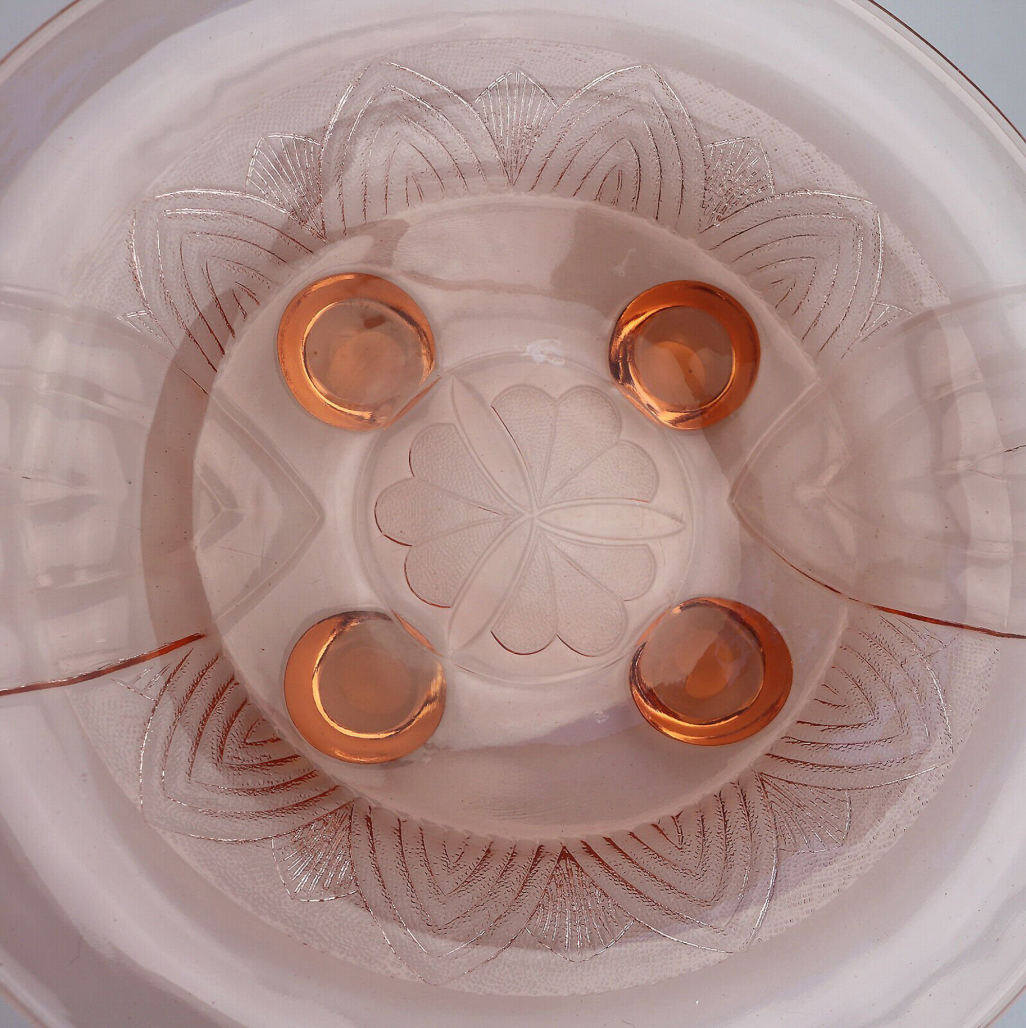 A large pink glass Art Deco bowl Sächsische Glasfabrik August Walther & Söhne C.1936