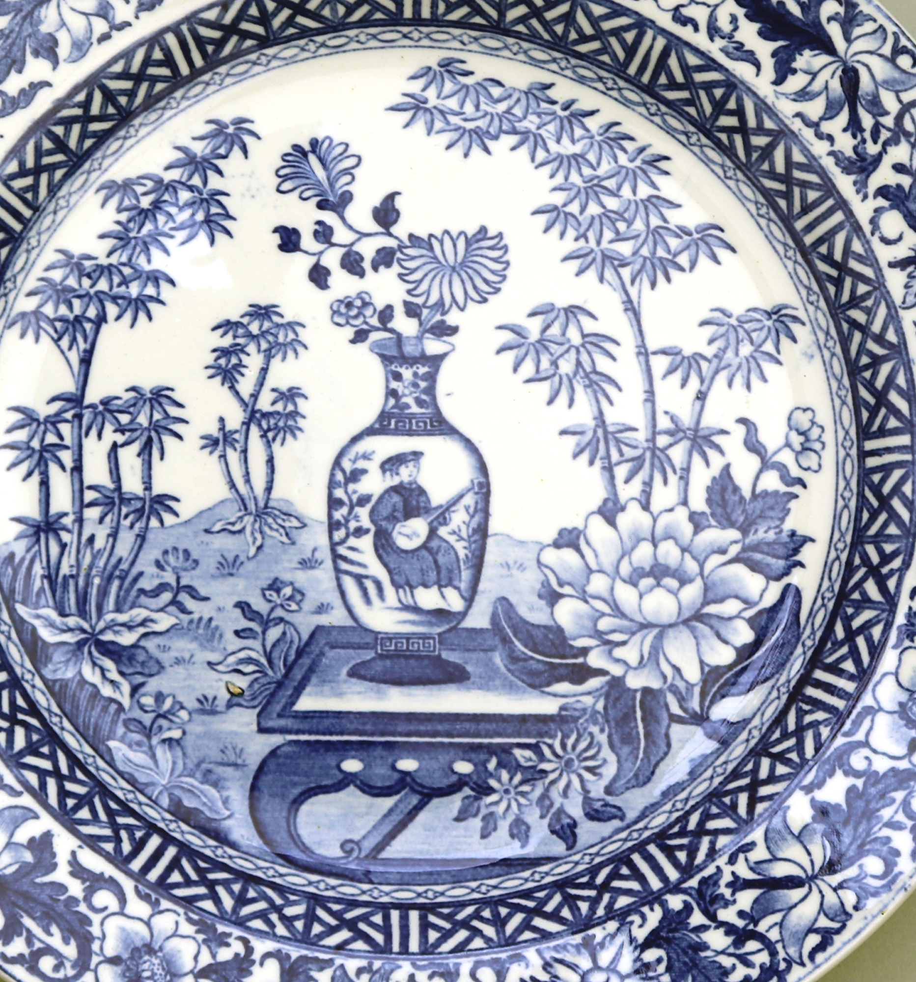 A scarce antique Georgian Wedgwood pottery Bamboo B&W Transferware Plate 1 C.19thC