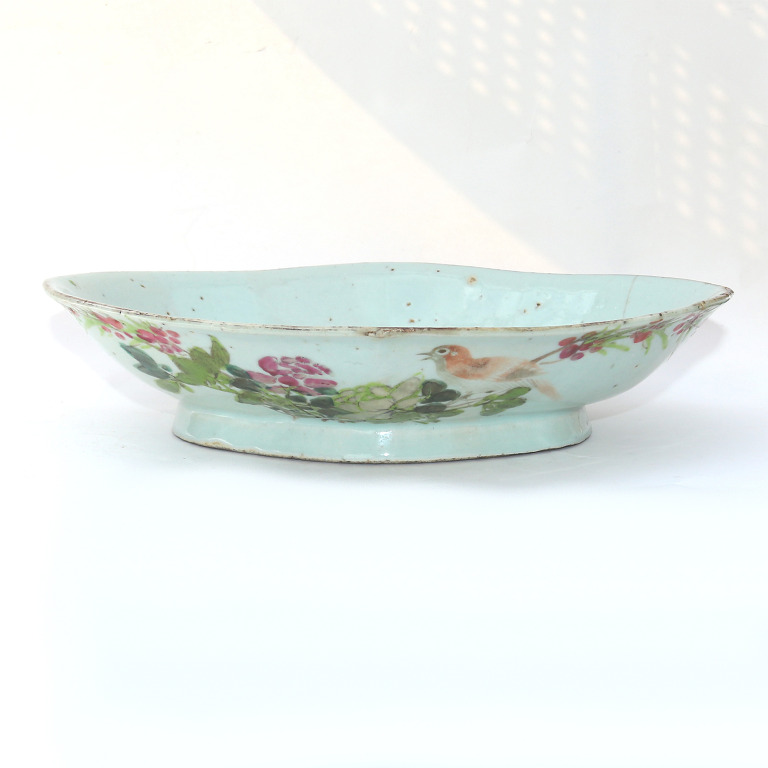 Antique Chinese hand-painted porcelain lobed text Dish C.1810-30 - Image 2
