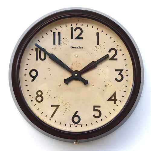 1950s British Bakelite Vintage School / Commercial Wall Clock. Fully Guaranteed