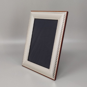 1960s Gorgeous Photo Frame in Silver Plated with Glass. Made in Italy