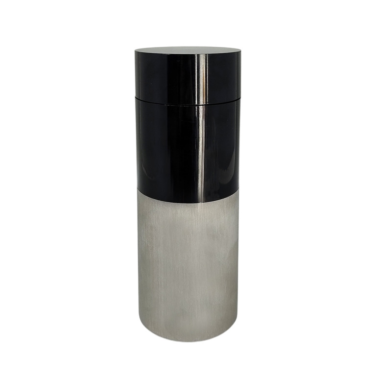 1970s Stunning Cini & Nils Cocktail Shaker by OPI Milano. Made in Italy