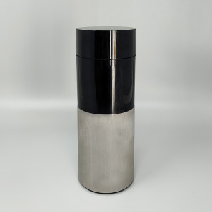 1970s Stunning Cini & Nils Cocktail Shaker by OPI Milano. Made in Italy