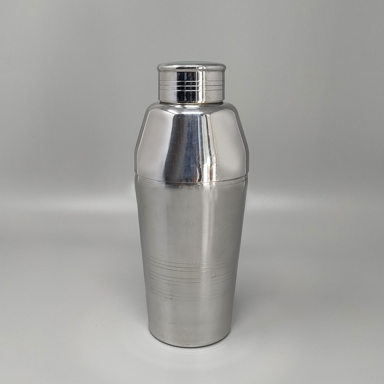 1970s Astonishing Cocktail Shaker by Guy Degrenne in Stainless Steel. Made in France - Image 2