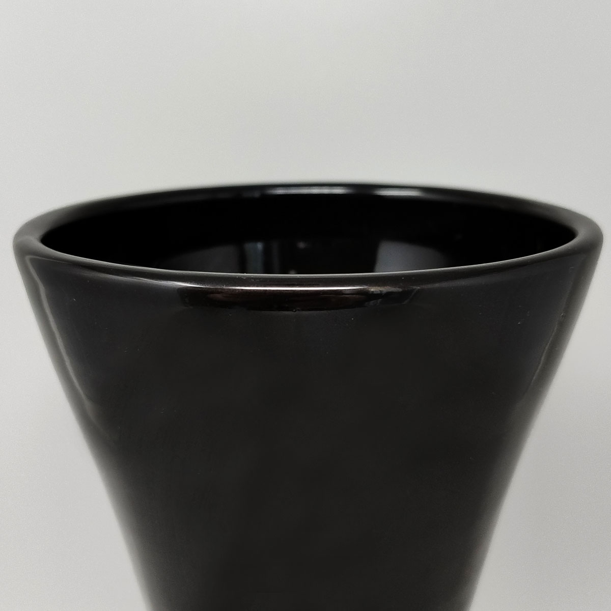 1980s Exquisited Handcrafted Polychrome Vase in Ceramic by Bizzirri. Made in Italy