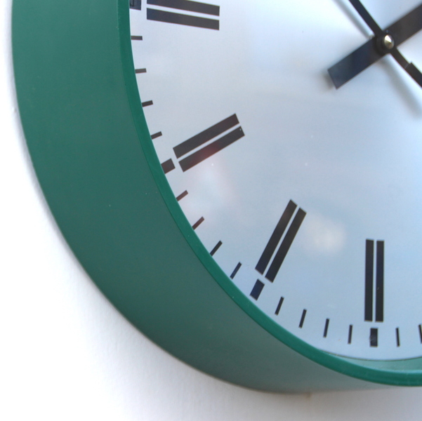 1970s British Office/Commercial Industrial Wall Clock. Fully Guaranteed
