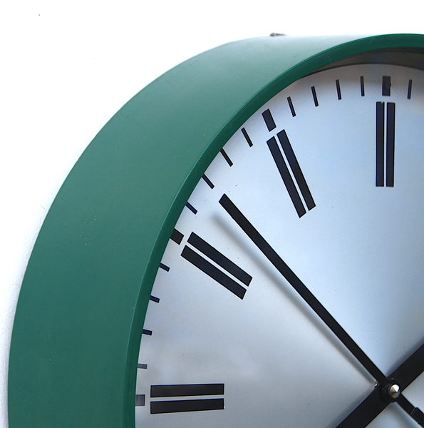 1970s British Office/Commercial Industrial Wall Clock. Fully Guaranteed