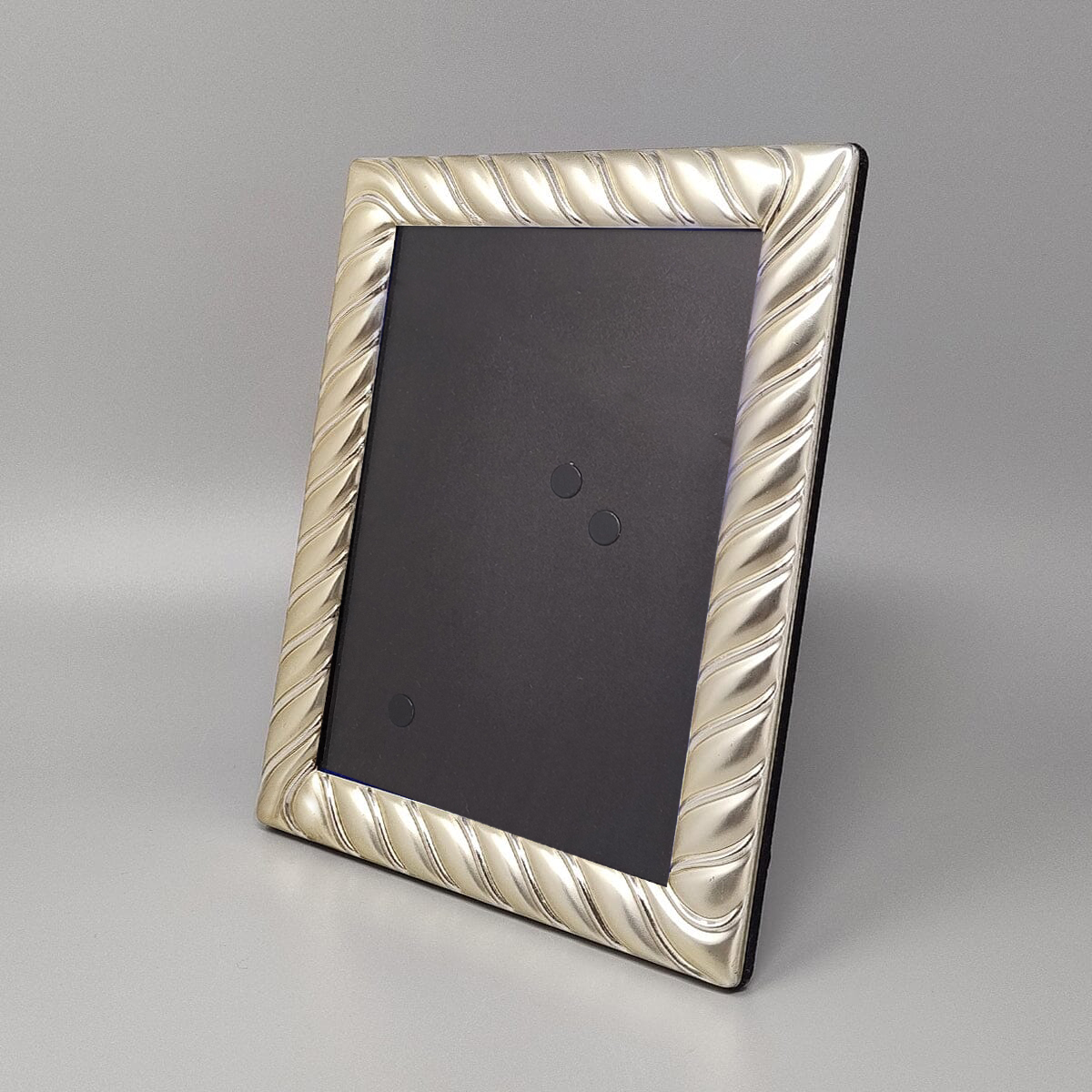 1970s Gorgeous Photo Frame in Silver Plated with Glass. Made in Italy