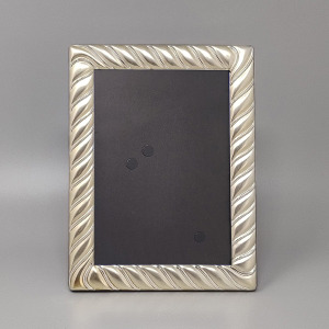 1970s Gorgeous Photo Frame in Silver Plated with Glass. Made in Italy