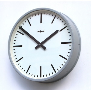1970s Midcentury Original Industrial Wall Clock Factory. Fully Guaranteed