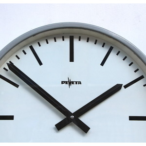 1970s Midcentury Original Industrial Wall Clock Factory. Fully Guaranteed