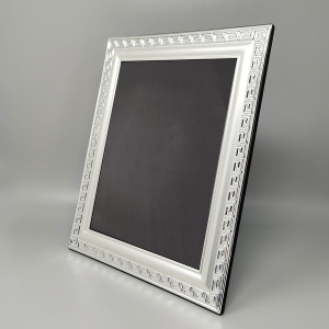 1970s Gorgeous Photo Frame in Silver Plated with Glass. Made in Italy