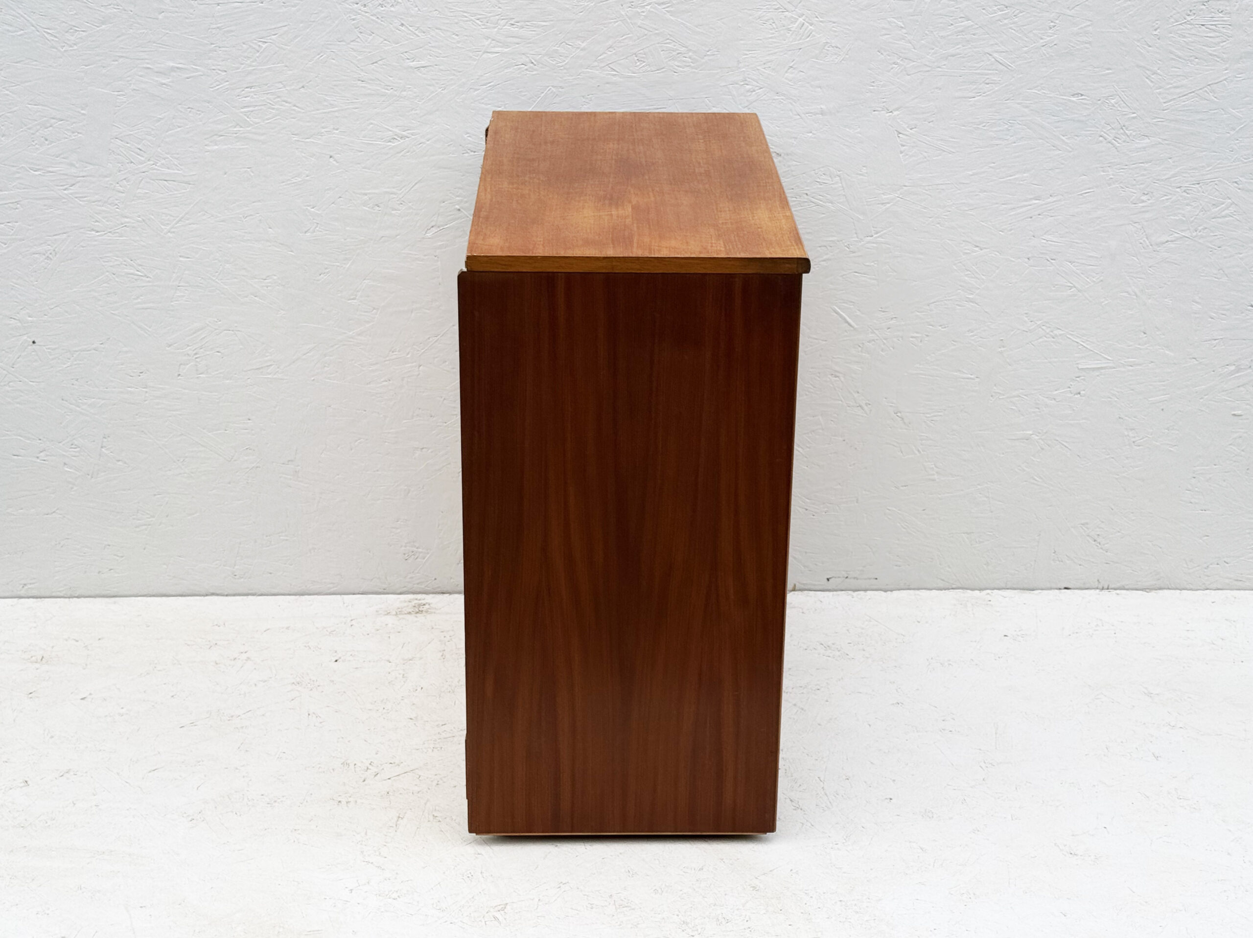 Vintage Mid Century Teak Austinsuite Chest Of Drawers