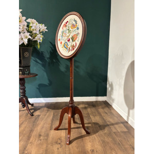20th Century Ladies Needlework Fire Screen