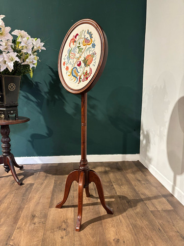 20th Century Ladies Needlework Fire Screen