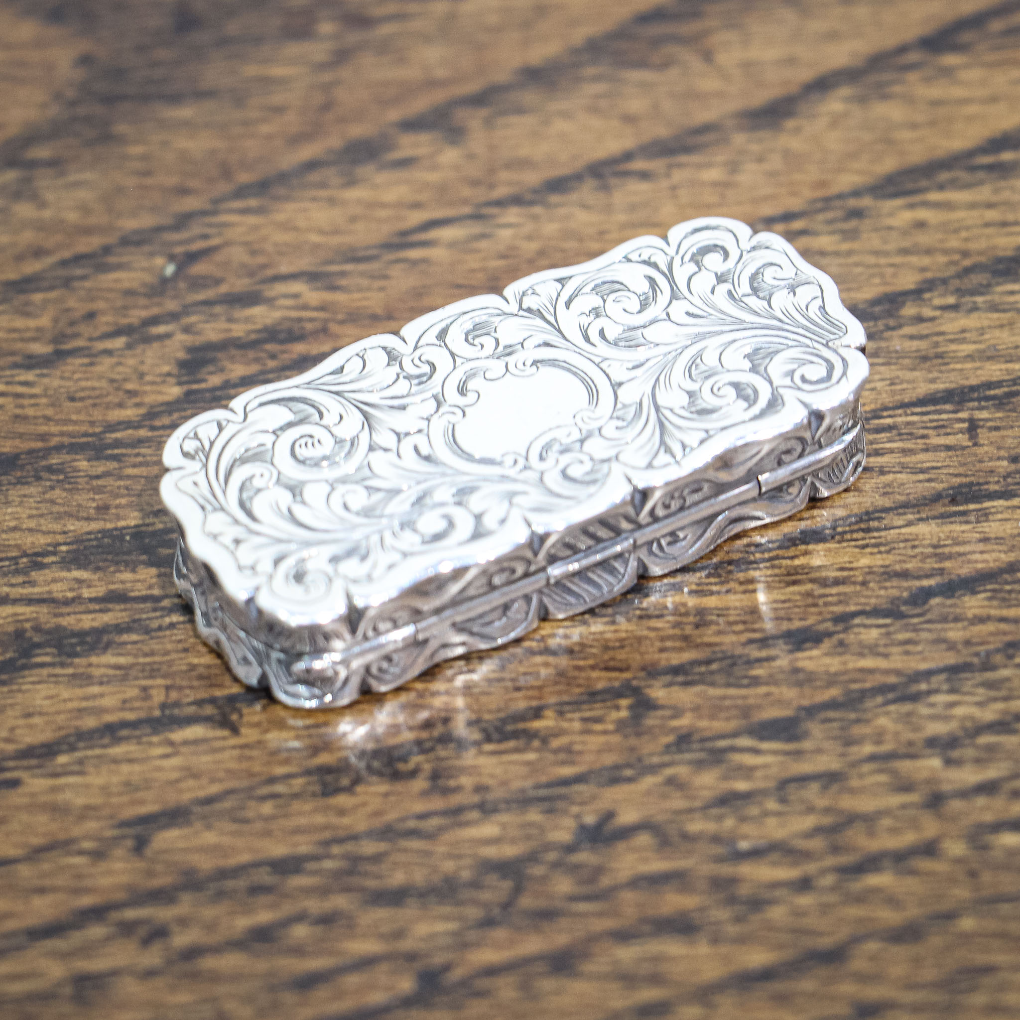 Silver Victorian Vinaigrette