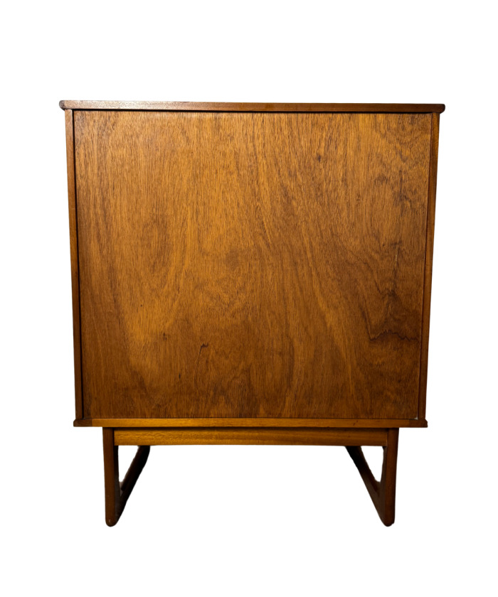 Mid-Century Danish Style Teak & Mahogany Tallboy Chest of Drawers on Sleigh Legs.